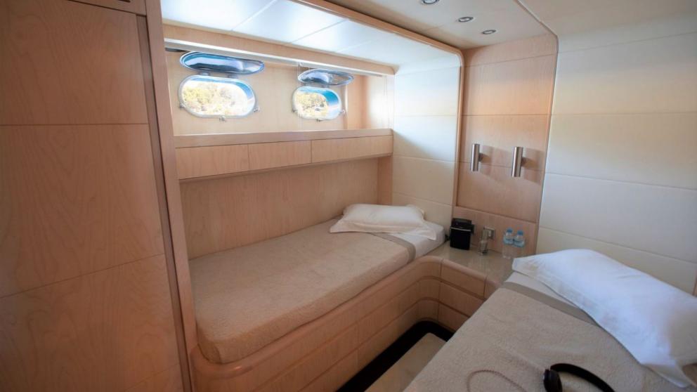 Luxury motor yacht Princess L's double cabin picture 7
