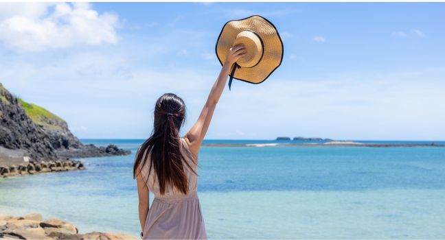 Ein Blick auf die Türkei vom Meer aus: ruhige Küsten, weite Horizonte und neue Eindrücke auf einem entspannten Tag auf See