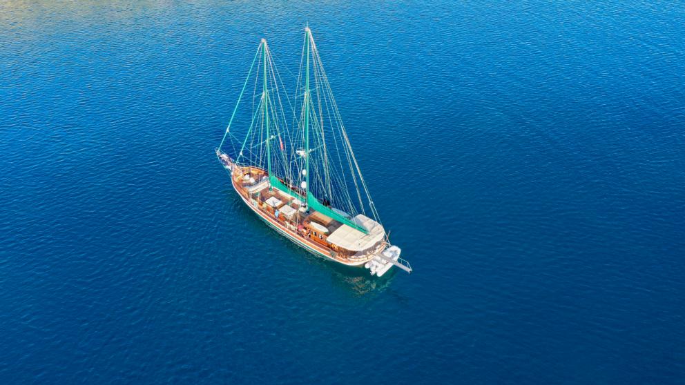 Bird's eye view of the Ros Mare gulet on the high seas