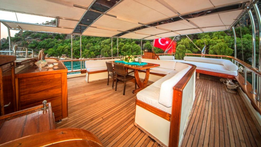 spacious and comfortable deck