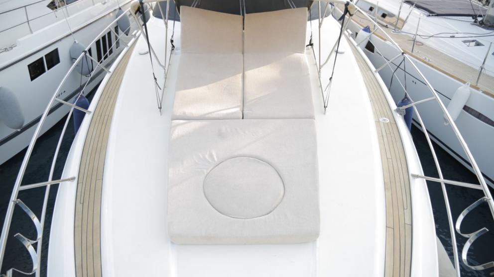 Foredeck sunbathing area of motor yacht Aurora