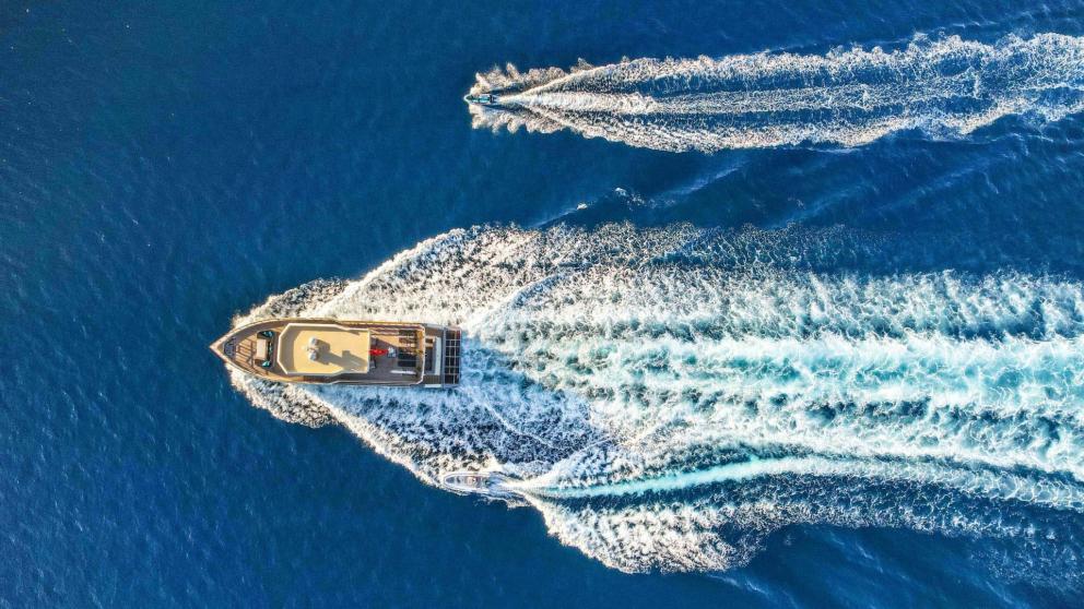 Exterior view of the luxury motor yacht Çınar Yıldızı image 9