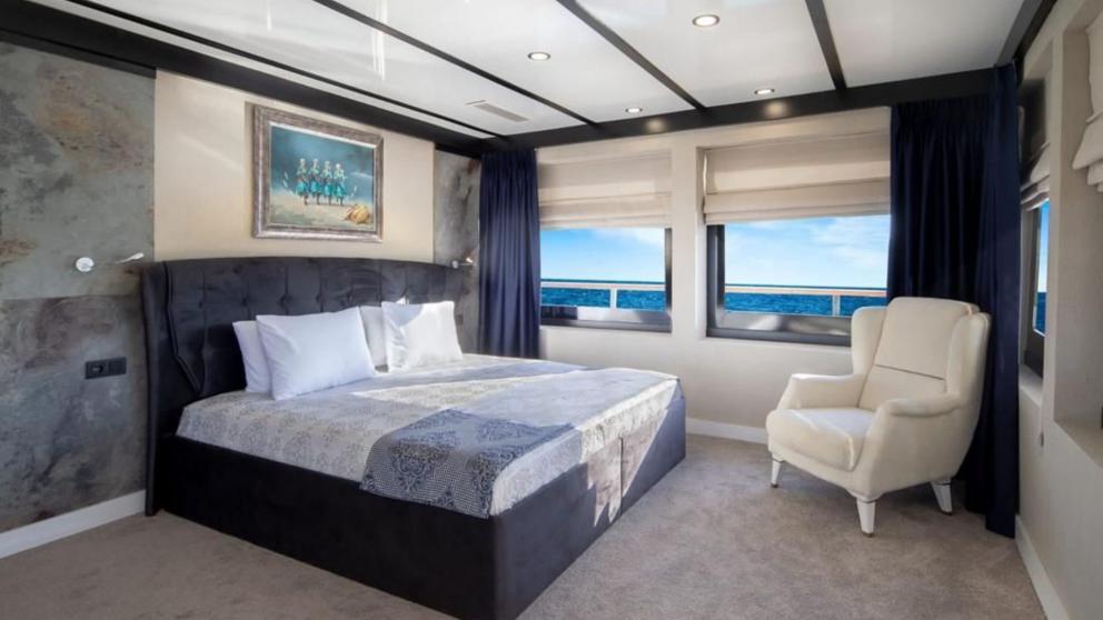 Luxus-Motoryacht Limitless' doppelte Gästekabine