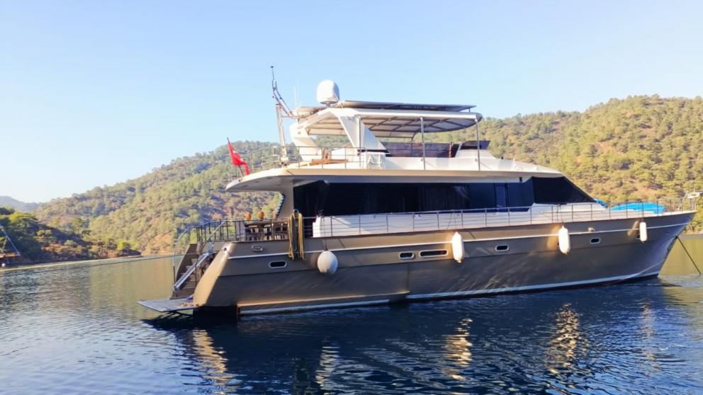 Exterior view of the motor yacht Maitresse image 4