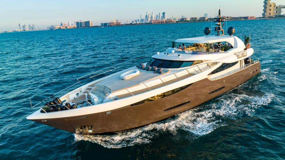 The luxurious Tatii 2 motor yacht with a view of Dubai