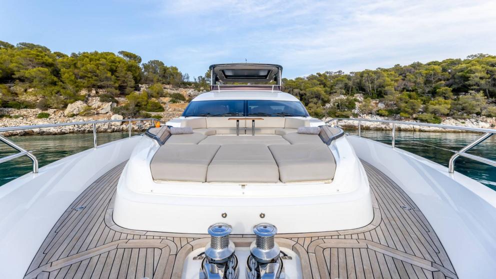 Relax on the comfortable sun lounger of the Vista motor yacht and enjoy the view.