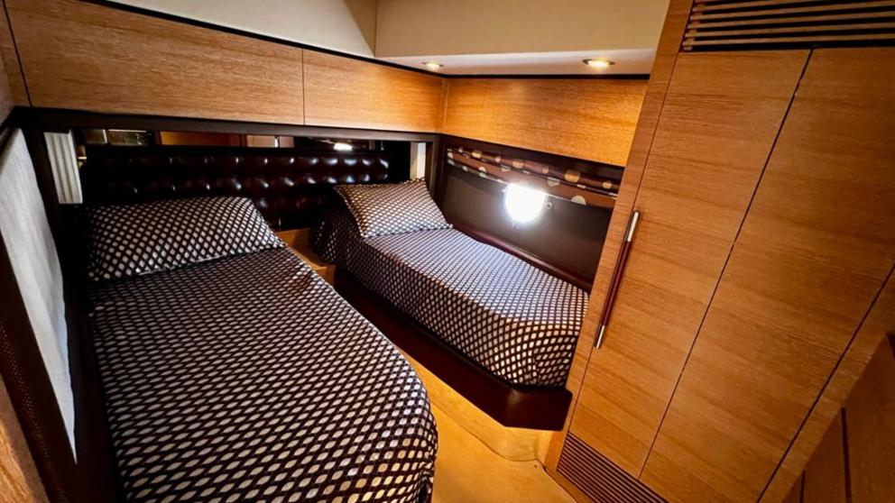Twin guest cabins of the motor yacht D&G picture 1