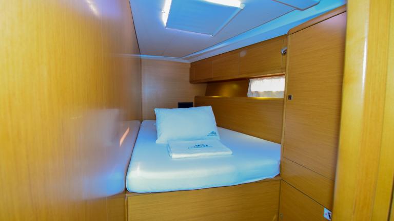 Double cabin with porthole on sailing yacht Anja Sophie