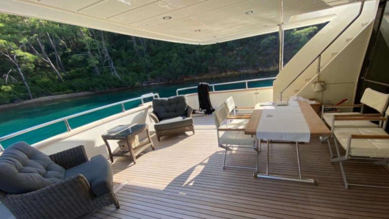 Large aft deck of luxury motor yacht Boram image 2