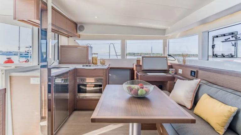 Catamaran Mithra's luxury lounge