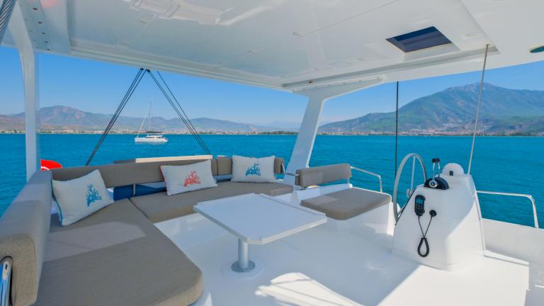 The helm of the luxury catamaran promises a comfortable journey for the captain.