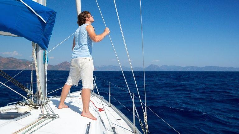 Choosing Between A Sail Boat and A Motorsailer