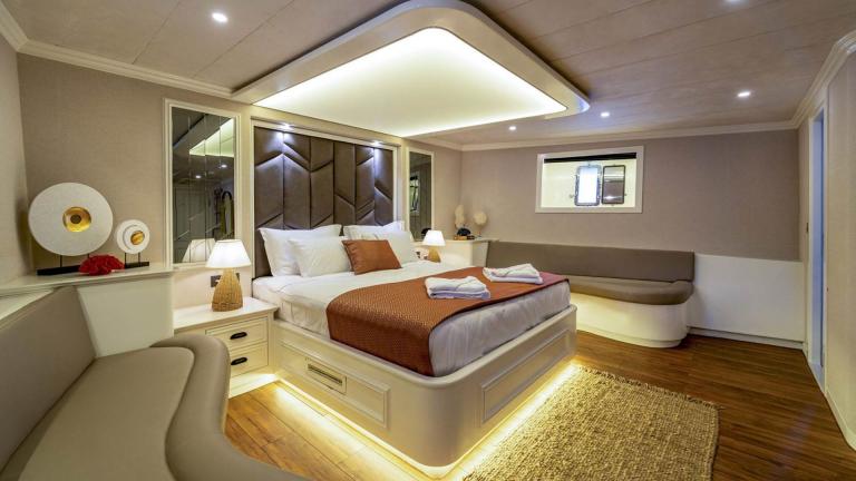 Elegant and comfortable cabin with a double bed on the sailing yacht Queen of Makri, perfect for restful nights.