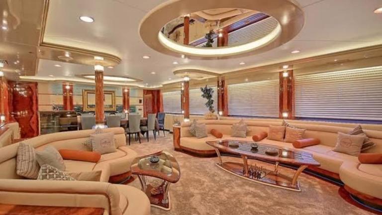 Width of the space designed for all kinds of needs of the guests of the luxury yacht, it makes the guests comfortable.