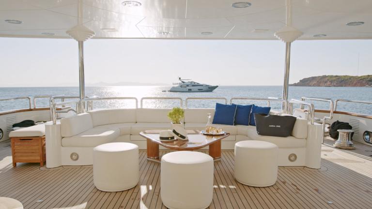 Enjoy the elegant relaxation area on the motor yacht Akira One.