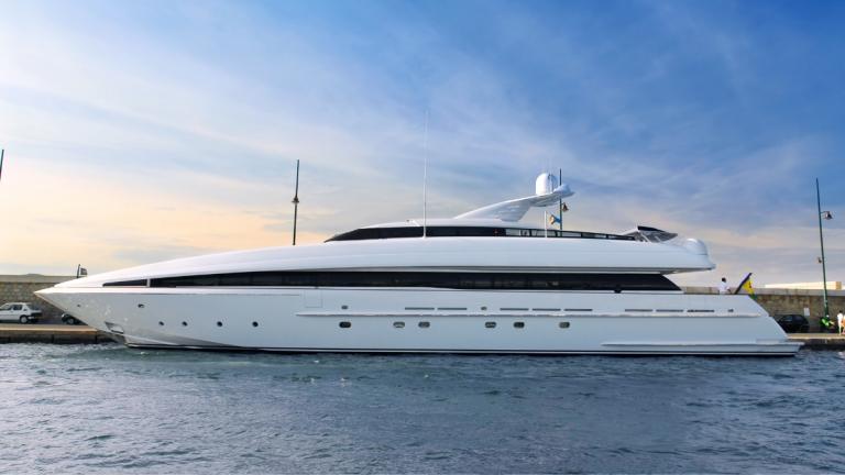 By renting a luxury yacht, you can travel the routes you want whenever you want!