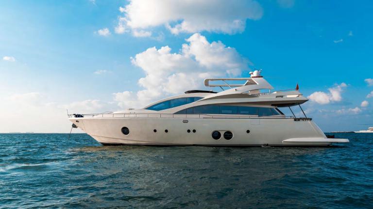 The Tayget motor yacht combines elegance and comfort for a perfect daily yacht rental experience in Dubai.