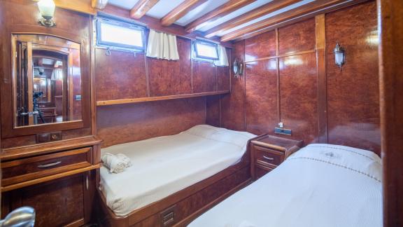 Cozy double cabin on Gulet Peri in Marmaris, ideal for restful nights at sea.