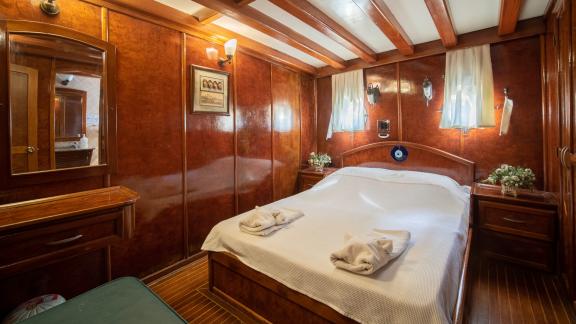 Stylish double cabin on Gulet Peri in Marmaris, ideal for restful nights at sea.