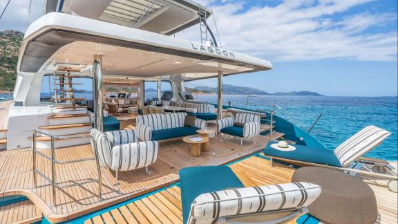 Lagoon Eighty2 Imladris features a wide lounge area for ultimate relaxation off Athens coast.