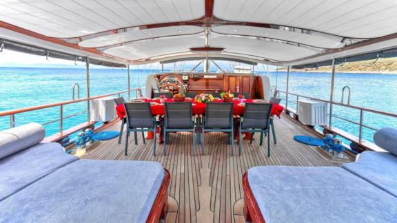 Elegant dining area on a Gulet in Fethiye, perfect for meals with a sea view.