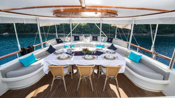 Aft deck area of luxury gulet Vista Mare image 1