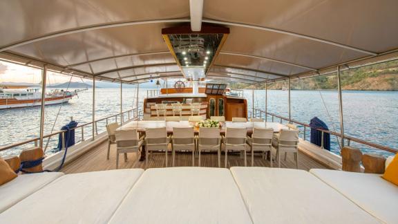 Covered dining area on the deck of the Grand Acar Gulet in Fethiye.