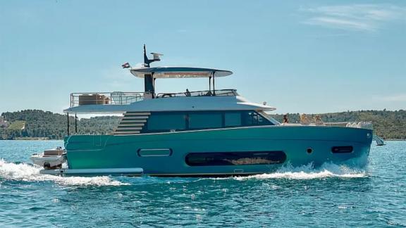 Azimut Magellano 66 Ava 2 motor yacht cruising off Split, Croatia. Perfect for luxury cruising holidays.