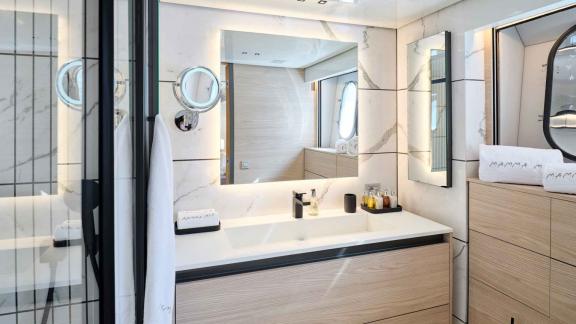 Modern bathroom with luxurious amenities.