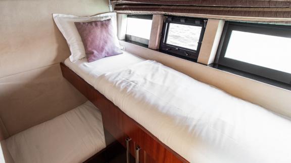 Cozy single bed cabin aboard motor yacht Le Chiffre, moored in Šibenik.