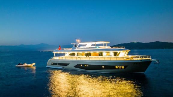 Yacht rental Fethiye at its finest By CF glows beautifully on a tranquil evening at sea.