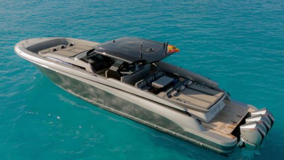 Anchored in Ibiza, Vibe features spacious lounge areas and stands out for daily yacht charter trips.