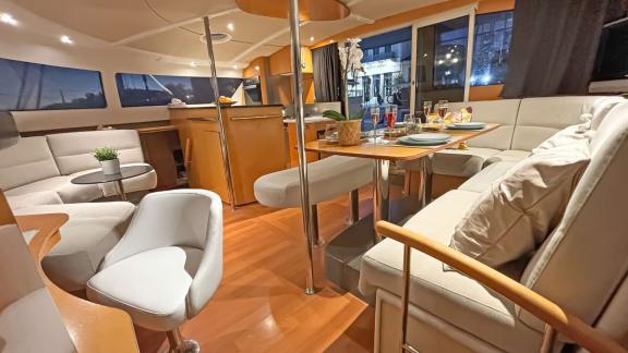 Stylishly decorated salon on catamaran Zorba, perfect for social evenings and relaxing hours.