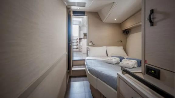 The cabin of the Life Time yacht combines compactness with style and comfort.