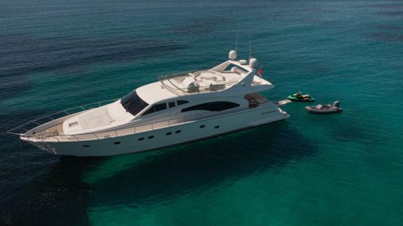 Simply Brilliant offers VIP motor yacht charters and exclusive daily boat trips in the turquoise bays of Mykonos.