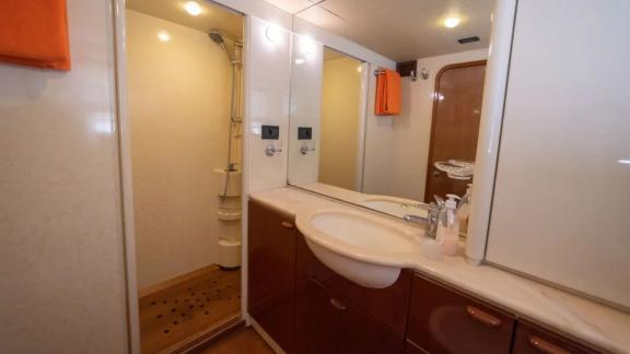 Modern and stylish bathroom on the Hurrem motor yacht.