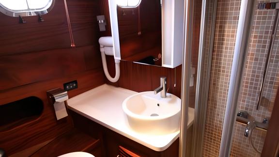 Elegant and well-equipped bathroom on our Gulet, ideal for comfort at sea.