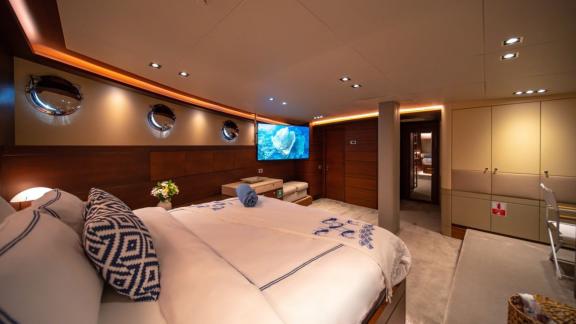 Luxurious guest cabin of the Gulet Double Eagle