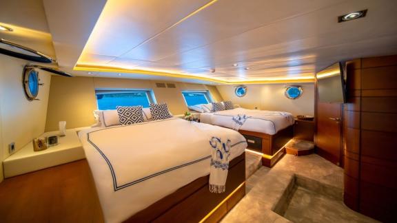 Luxurious double cabin of the Gulet Double Eagle