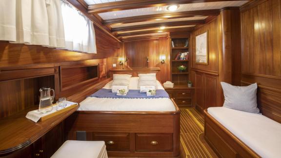 Guest cabin of luxury gulet Ecce Navigo image 4