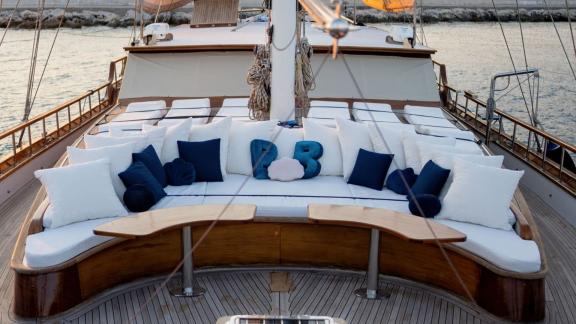 Foredeck seating and sunbathing area of luxury gulet Babylon