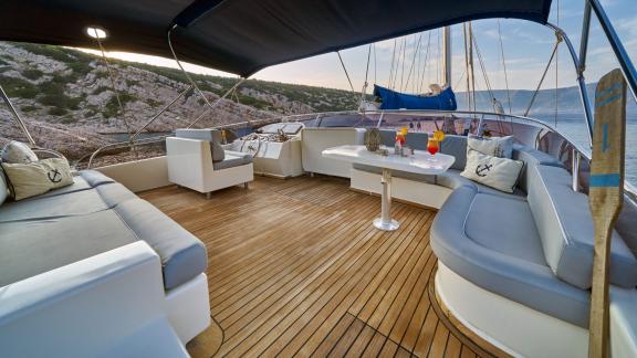 The stylish relaxation area on the Gulet Lotus in Croatia, with comfortable seating.