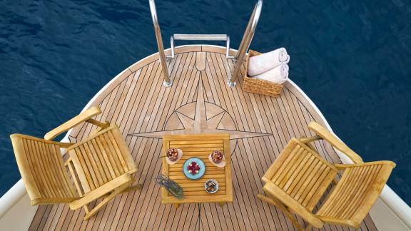 Роскошный отдых на палубе 40-метровой La Perla в Трогире, Хорватия.