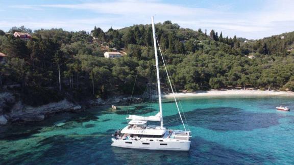 Grace catamaran Lagoon 620 anchored near Sami