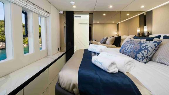 Luxus mit Meerblick an Bord der Dessus in Kastela.