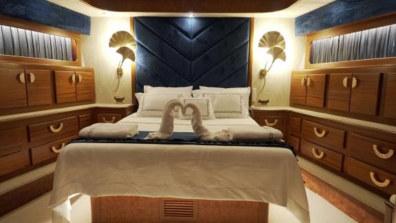 Ayem’s master cabin in Göcek offers elegant design and premium comfort for yacht charter guests.