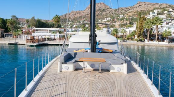 Die Sureyya bietet Ultra Luxus Yachtcharter und exklusive Blaue Reisen in Bodrum.