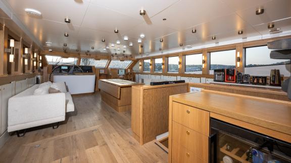 Die Sureyya bietet luxuriösen Yachtcharter und komfortable Blaue Reisen in Bodrum.