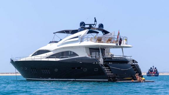 Notorious offers an unforgettable yacht adventure in the waters of Dubai.