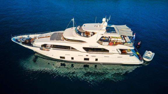 34-meter motor yacht Ocean Drive with 5 cabins, accommodates 10, available for charter in Split.